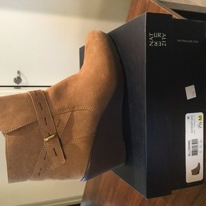 Naturalizer Ankle Boots